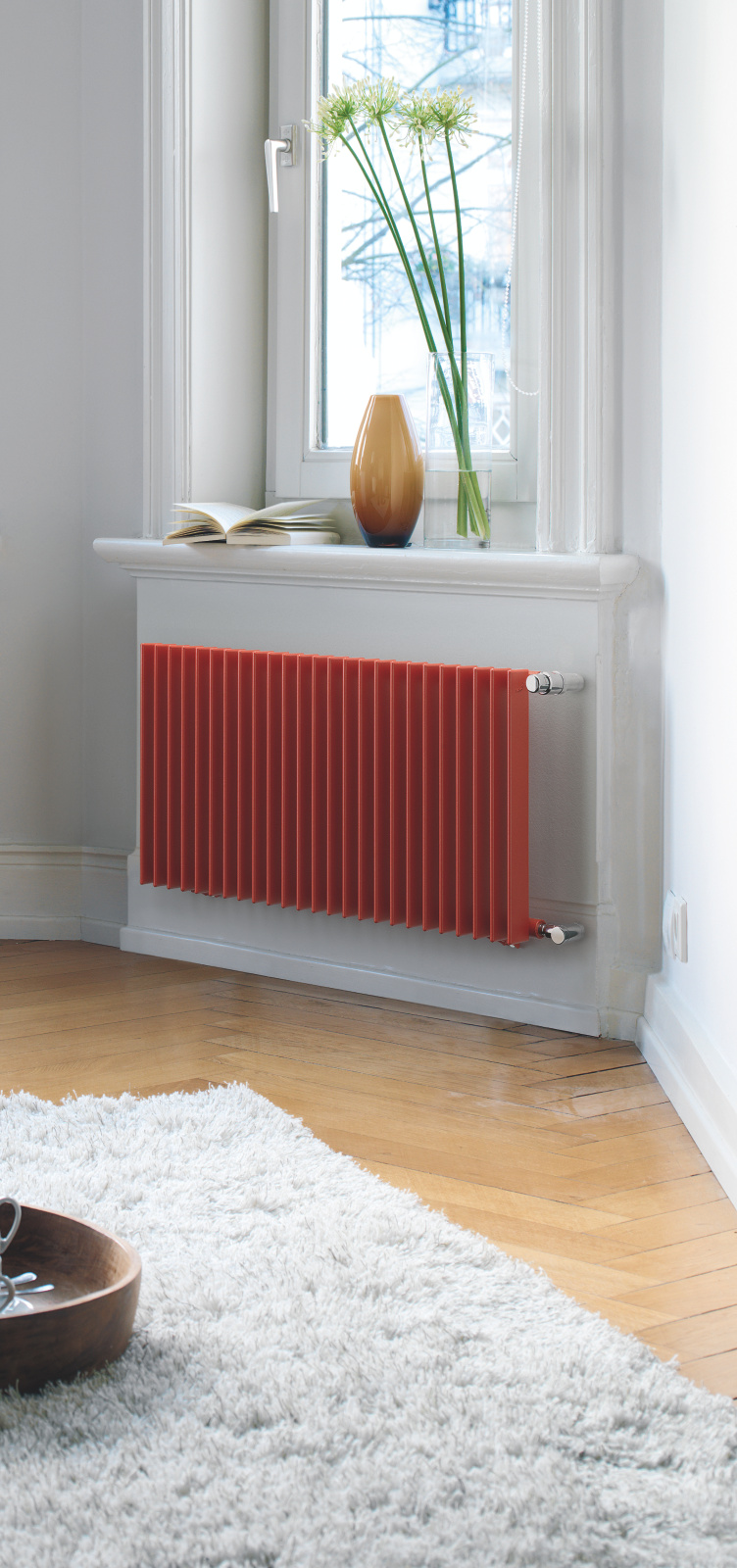 Zehnder_RAD_Excelsior-HY_red_milieu Rendering Zehnder Excelsior Decorative radiator Front view