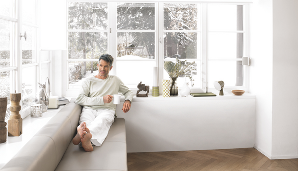 Stock Content ComfoValve Luna Comfortable indoor ventilation Front view